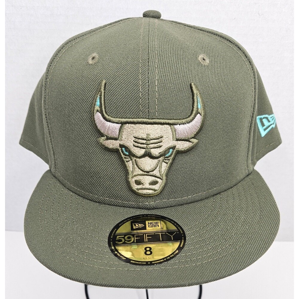 New ERA 59Fifty Chicago Bulls Fitted Hat Cap Rare Green Size 8 NEW With Tags